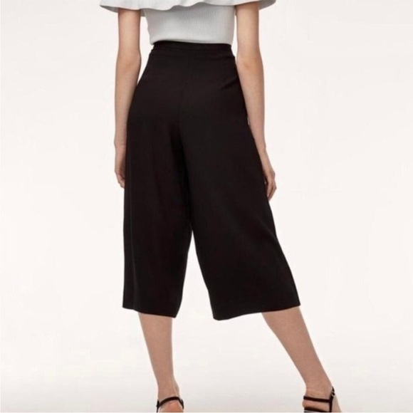 Aritzia Babaton Lazarus Culottes Wide leg Cropped Pants Black HighRise Size 2 B9 - Picture 2 of 6